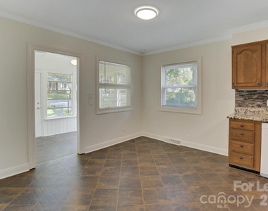 121 Marshdale Avenue Sw - Photo Thumbnail 8