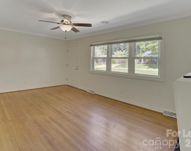 121 Marshdale Avenue Sw - Photo Thumbnail 5