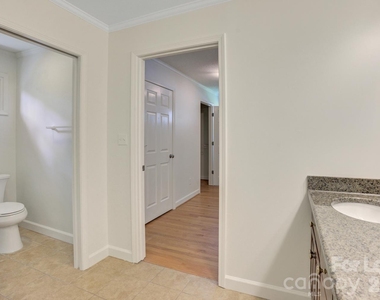 121 Marshdale Avenue Sw - Photo Thumbnail 17