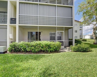 137 Fanshaw D - Photo Thumbnail 2