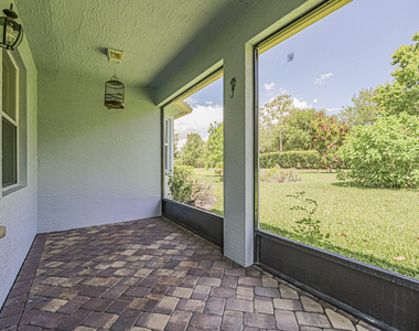 5561 57th Way - Photo Thumbnail 20