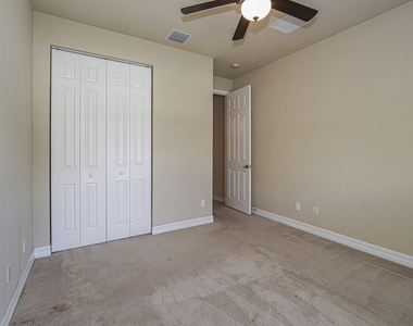 5561 57th Way - Photo Thumbnail 19
