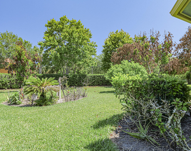5561 57th Way - Photo Thumbnail 23