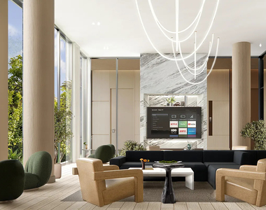 960 Franklin Avenue - Photo Thumbnail 8