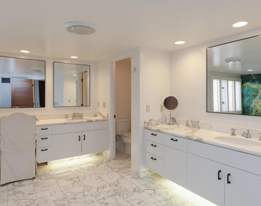 3265 Ocean Drive - Photo Thumbnail 29
