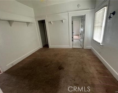 733 S San Jacinto - Photo Thumbnail 4