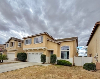 209 Avenida San Miguel - Photo Thumbnail 2
