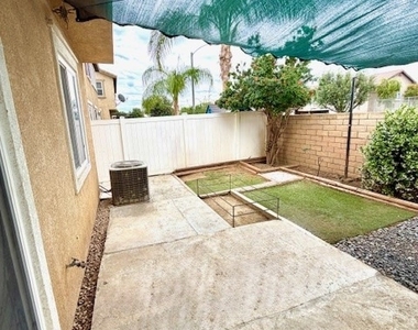 209 Avenida San Miguel - Photo Thumbnail 10