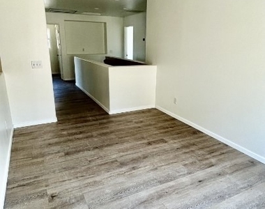 209 Avenida San Miguel - Photo Thumbnail 14