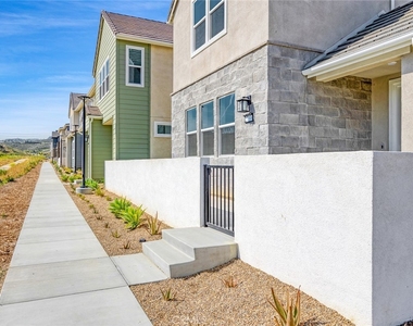 27398 Fox Den Place - Photo Thumbnail 2