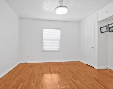 2615 W 179th - Photo Thumbnail 6