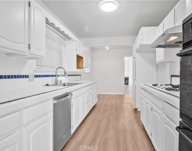 2615 W 179th - Photo Thumbnail 15