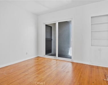 2615 W 179th - Photo Thumbnail 4