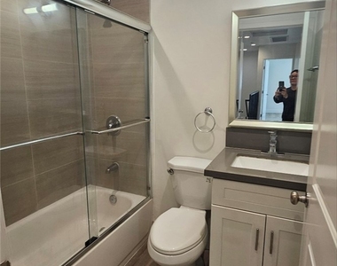 10962 Avalon - Photo Thumbnail 20