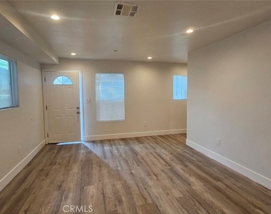 10962 Avalon - Photo Thumbnail 10