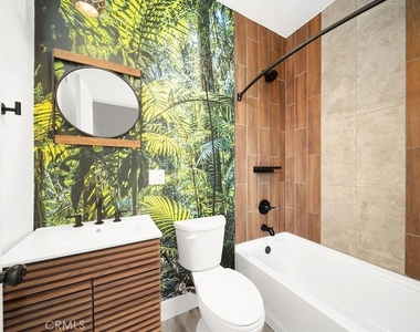 4537 St Elmo - Photo Thumbnail 11