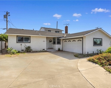 912 W Hill - Photo Thumbnail 1