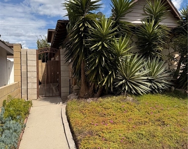 136 N Tiana Lane - Photo Thumbnail 1
