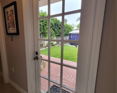 21171 B Lochlea Lane - Photo Thumbnail 23
