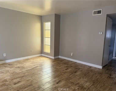619 S Cypress - Photo Thumbnail 5