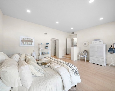 15 Sea Cove - Photo Thumbnail 41