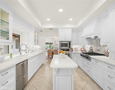15 Sea Cove - Photo Thumbnail 9