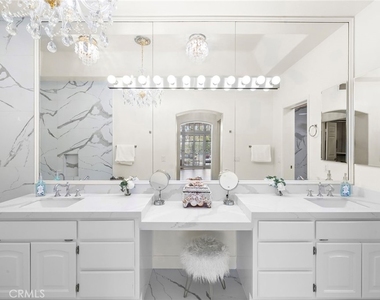 15 Sea Cove - Photo Thumbnail 44