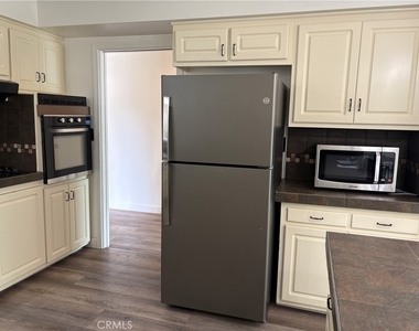 26305 Unit A Via California - Photo Thumbnail 19