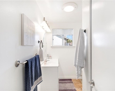 26305 Unit A Via California - Photo Thumbnail 2