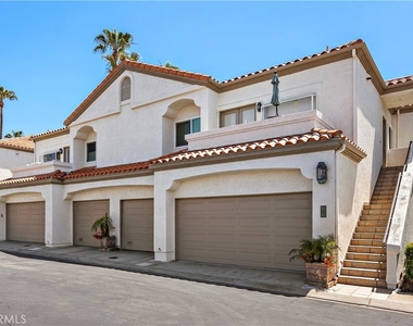 82 Tennis Villas Drive - Photo Thumbnail 2
