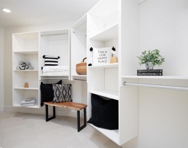 2501 State Street - Photo Thumbnail 17