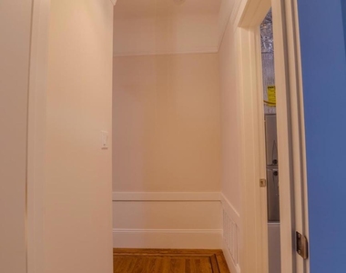 2018 Oakdale Avenue - Photo Thumbnail 31