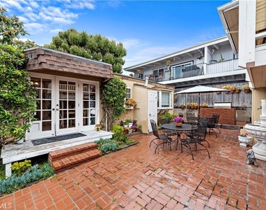 283 Fairview Street - Photo Thumbnail 19