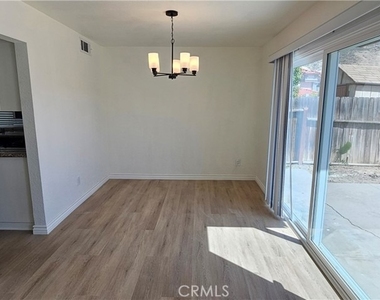14301 Hillcrest - Photo Thumbnail 6