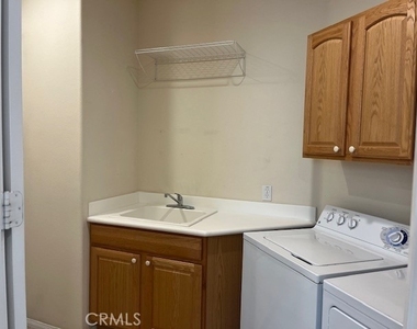 1760 Sarazen Street - Photo Thumbnail 15