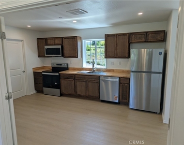 6245 Brevard Cir - Photo Thumbnail 2