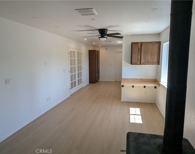 6245 Brevard Cir - Photo Thumbnail 5