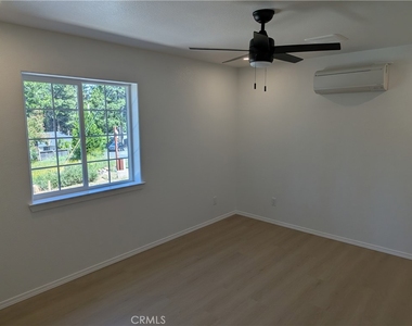 6245 Brevard Cir - Photo Thumbnail 10