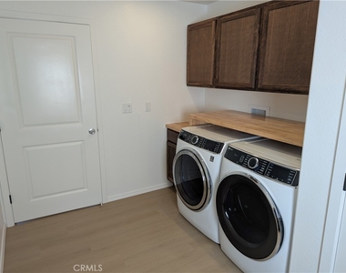 6245 Brevard Cir - Photo Thumbnail 3