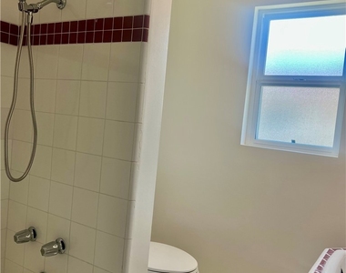 205 S 7th - Photo Thumbnail 8