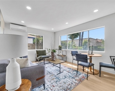 2305 Sesmas Street - Photo Thumbnail 7
