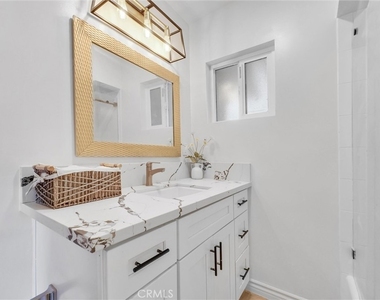 2305 Sesmas Street - Photo Thumbnail 16