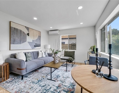 2305 Sesmas Street - Photo Thumbnail 6