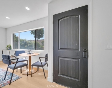 2305 Sesmas Street - Photo Thumbnail 5