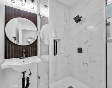 2305 Sesmas Street - Photo Thumbnail 23