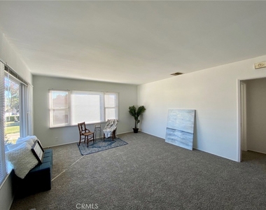 139 Acacia Avenue - Photo Thumbnail 3