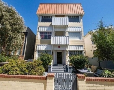 30 Dudley Avenue - Photo Thumbnail 1