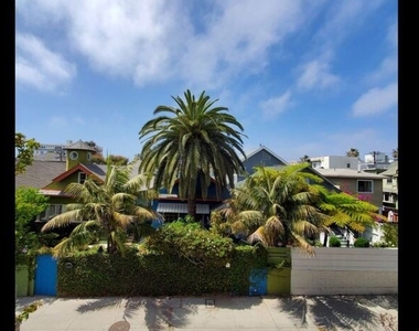 30 Dudley Avenue - Photo Thumbnail 17