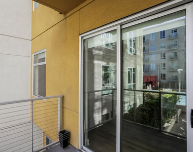 645 W 9th Street - Photo Thumbnail 17