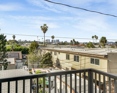 2057 2/4 S Garth Avenue - Photo Thumbnail 22